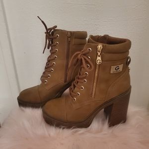 Guess boots size 7 like new!